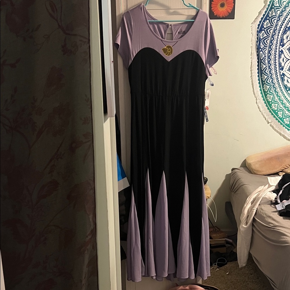 Villains Ursula, Black and Purple costume Dress